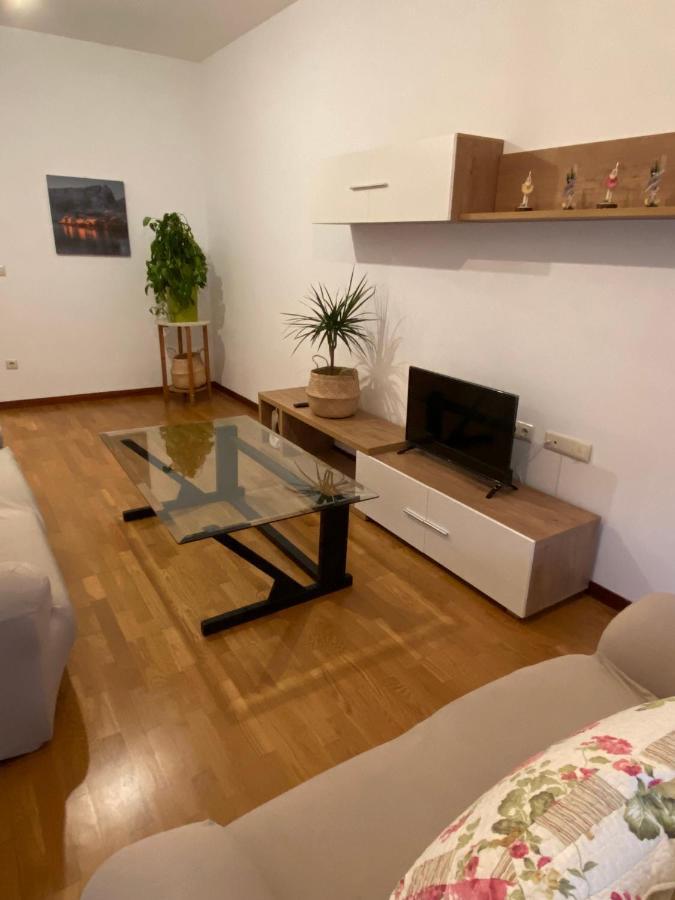 Lerez 3 Apartment *